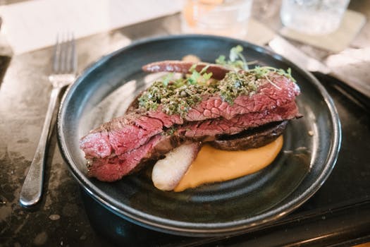Black Pepper Steak Sauce , Classic Peppercorn Sauce Recipe