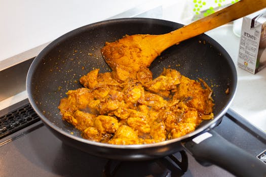 Creamy Coconut Chicken Curry , Rich Coconut Milk Curry