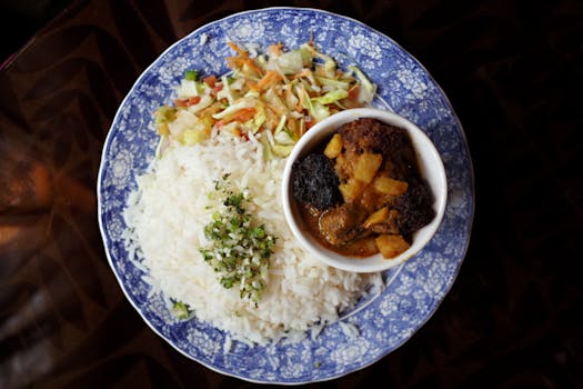 Golden Turmeric Chicken Curry , Easy Sri Lankan-Style Recipe